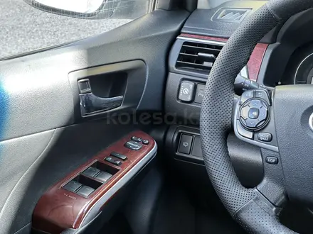 Toyota Camry 2013 года за 8 900 000 тг. в Актобе – фото 7