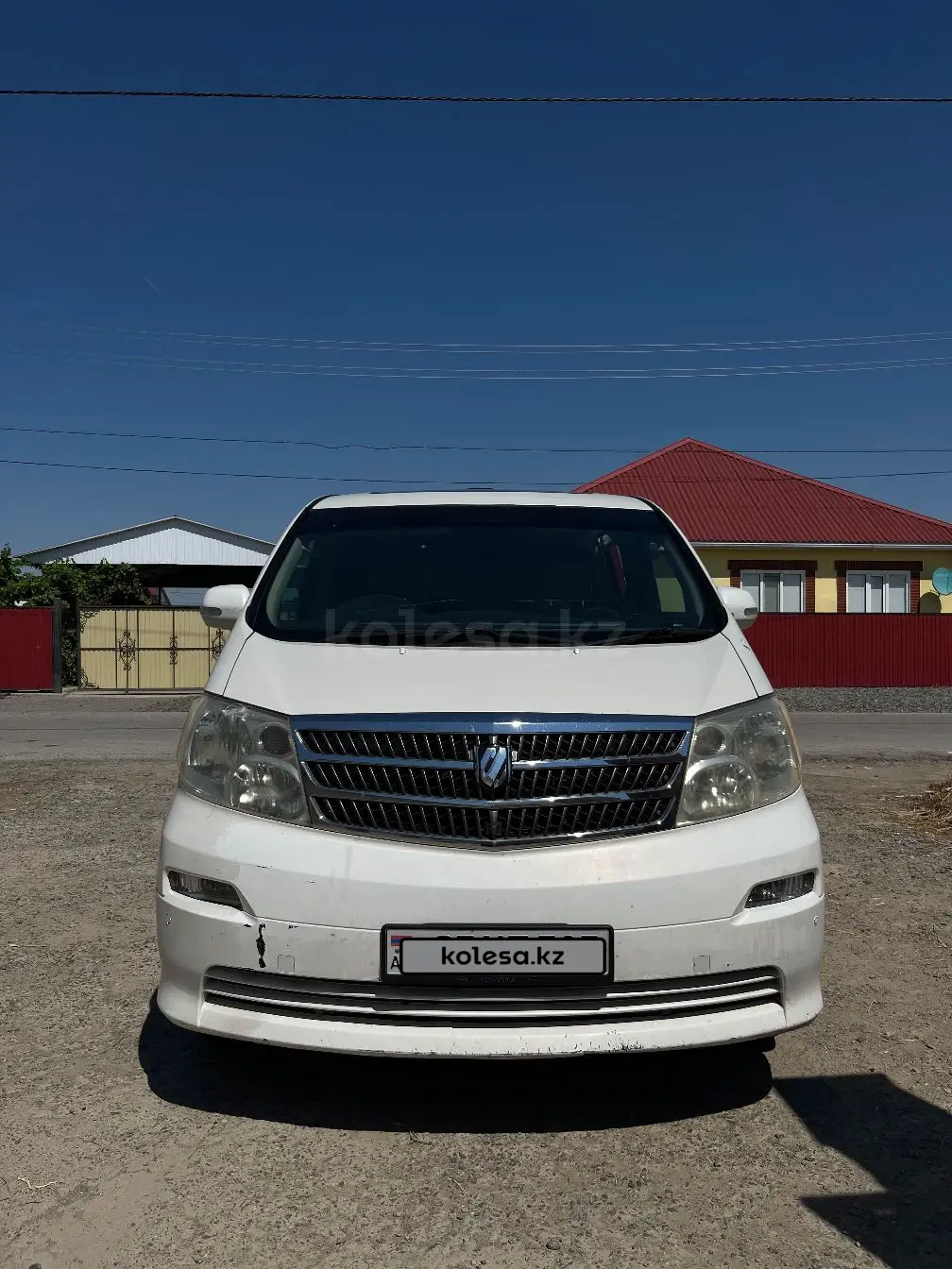 Toyota Alphard, 2004