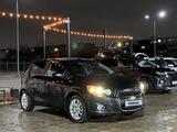 Chevrolet Sonic 2012 года за 3 900 000 тг. в Актау – фото 2