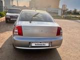Kia Shuma 2004 года за 2 500 000 тг. в Уральск – фото 2
