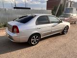 Kia Shuma 2004 года за 2 500 000 тг. в Уральск – фото 4