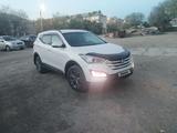 Hyundai Santa Fe 2016 годаүшін8 700 000 тг. в Семей – фото 2