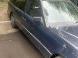 Mercedes-Benz E 220 1991 года за 1 800 000 тг. в Алматы – фото 4