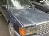 Mercedes-Benz E 220 1991 года за 1 800 000 тг. в Алматы