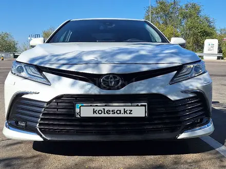 Toyota Camry 2021 года за 17 000 000 тг. в Алматы – фото 14