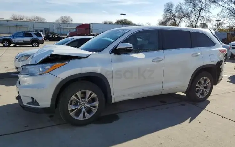 Toyota Highlander 2015 года за 10 000 тг. в Алматы