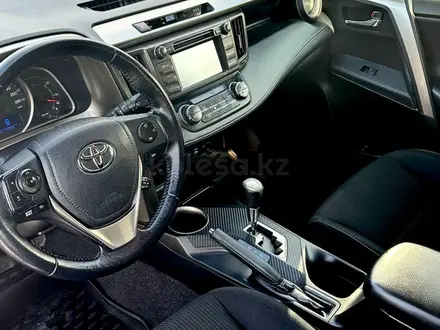 Toyota RAV4 2015 года за 11 200 000 тг. в Караганда – фото 3
