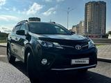 Toyota RAV4 2015 года за 11 200 000 тг. в Караганда – фото 2