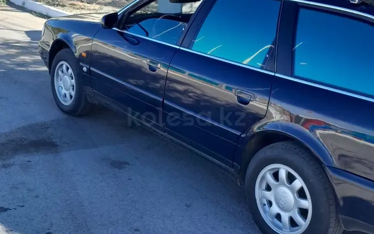 Audi A6 1995 годаүшін2 500 000 тг. в Жалагаш