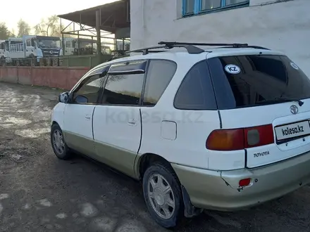 Toyota Ipsum 1997 года за 3 200 000 тг. в Алматы – фото 4