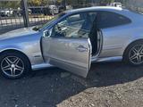 Mercedes-Benz CLK 320 2002 годаүшін1 850 000 тг. в Караганда – фото 4