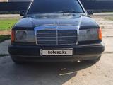 Mercedes-Benz E 260 1990 года за 2 200 000 тг. в Жетысай
