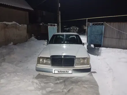 Mercedes-Benz E 230 1991 года за 1 200 000 тг. в Алматы