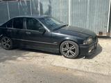 BMW 323 1996 годаүшін2 700 000 тг. в Тараз – фото 2