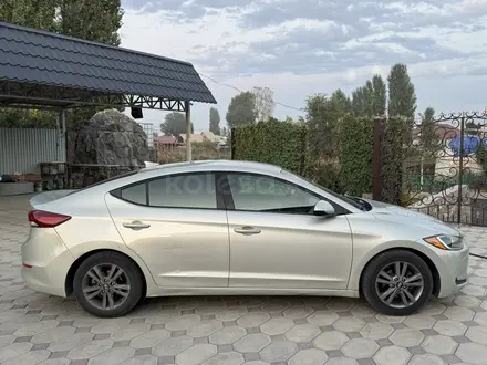 Hyundai Elantra 2017 года за 7 500 000 тг. в Тараз – фото 4