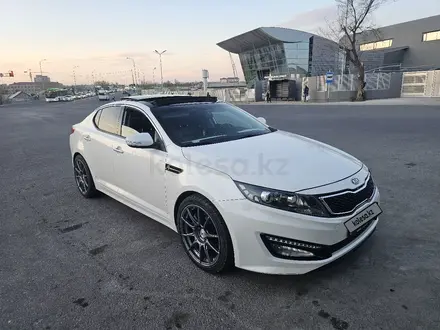 Kia K5 2011 года за 7 400 000 тг. в Шымкент – фото 5