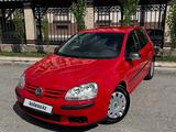 Volkswagen Golf 2008 года за 2 750 000 тг. в Караганда – фото 4