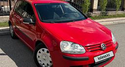 Volkswagen Golf 2008 года за 2 750 000 тг. в Караганда – фото 2