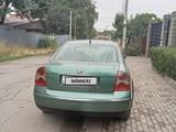 Volkswagen Passat 2002 годаfor2 100 000 тг. в Алматы – фото 2