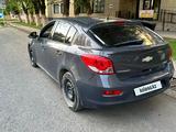 Chevrolet Cruze 2013 годаfor2 500 000 тг. в Уральск – фото 4