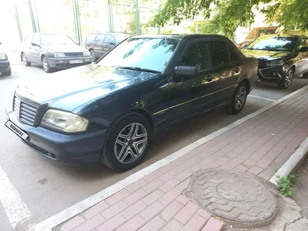 Mercedes-Benz C 280 1997 года за 2 400 000 тг. в Караганда – фото 9