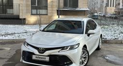 Toyota Camry 2018 года за 12 555 555 тг. в Алматы