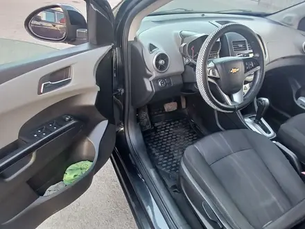 Chevrolet Aveo 2013 года за 2 500 000 тг. в Астана – фото 11