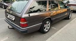 Mercedes-Benz E 300 1991 годаүшін1 900 000 тг. в Алматы – фото 2