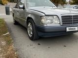 Mercedes-Benz E 230 1991 годаfor1 000 000 тг. в Семей – фото 3