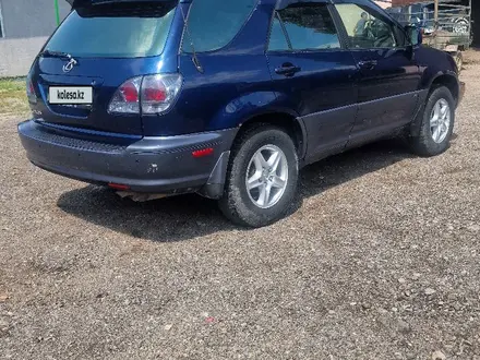 Lexus RX 300 2001 года за 5 400 000 тг. в Алматы