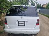 Mercedes-Benz ML 320 1997 годаfor2 800 000 тг. в Усть-Каменогорск – фото 5