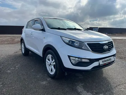 Kia Sportage 2015 года за 7 500 000 тг. в Актобе – фото 3