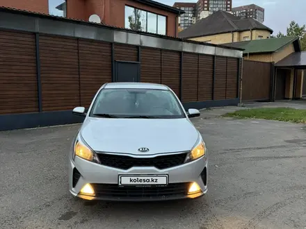 Kia Rio 2021 года за 5 950 000 тг. в Астана