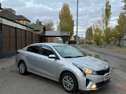 Kia Rio 2021 года за 5 950 000 тг. в Астана – фото 3