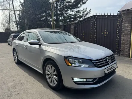 Volkswagen Passat 2014 года за 6 900 000 тг. в Алматы – фото 2
