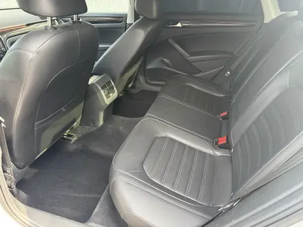 Volkswagen Passat 2014 года за 6 900 000 тг. в Алматы – фото 7