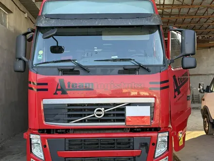 Volvo  FH 2013 года за 14 500 000 тг. в Шымкент