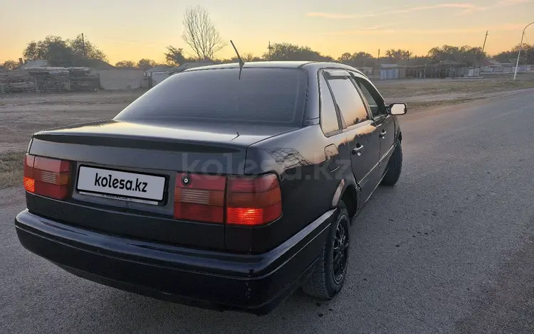 Volkswagen Passat 1994 годаүшін1 690 000 тг. в Караганда