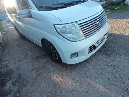 Nissan Elgrand 2005 года за 6 500 000 тг. в Астана – фото 2