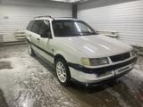 Volkswagen Passat 1995 года за 1 300 000 тг. в Астана