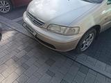 Honda Odyssey 1999 годаүшін3 150 000 тг. в Семей