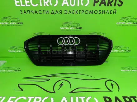 Решетка радиатора Audi бампер фара крыло фонарь накладка капот за 808 тг. в Алматы