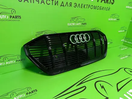 Решетка радиатора Audi бампер фара крыло фонарь накладка капот за 808 тг. в Алматы – фото 3