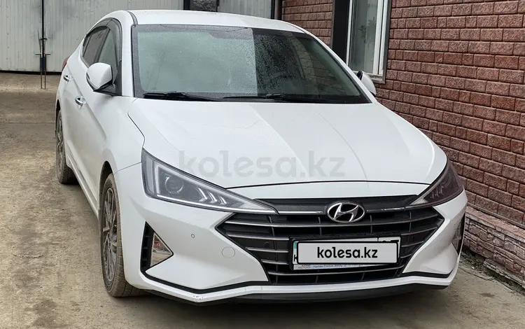 Hyundai Elantra 2019 года за 9 700 000 тг. в Алматы