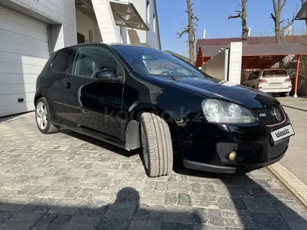 Volkswagen Golf 2005 года за 4 500 000 тг. в Алматы – фото 3