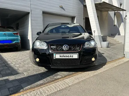 Volkswagen Golf 2005 года за 4 500 000 тг. в Алматы – фото 2