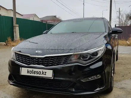 Kia Optima 2018 года за 9 800 000 тг. в Атырау