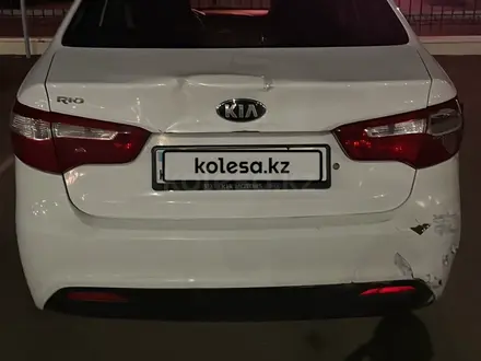 Kia Rio 2014 года за 3 300 000 тг. в Астана – фото 2