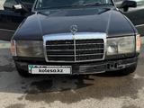 Mercedes-Benz E 260 1991 года за 1 100 000 тг. в Шымкент
