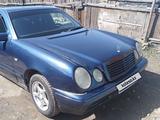 Mercedes-Benz E 200 1995 года за 1 900 000 тг. в Кокшетау